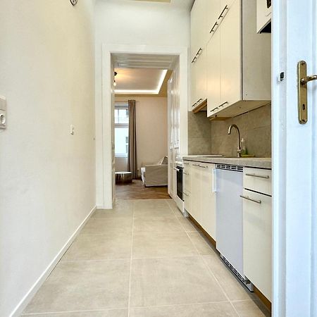 Luxury Apartment At Famous Vienna Kutschkermarkt Buitenkant foto